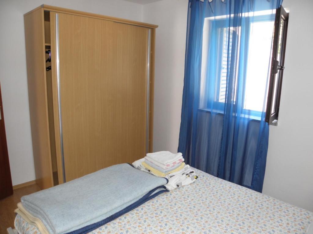 Apartments Milan In Baska Exterior foto